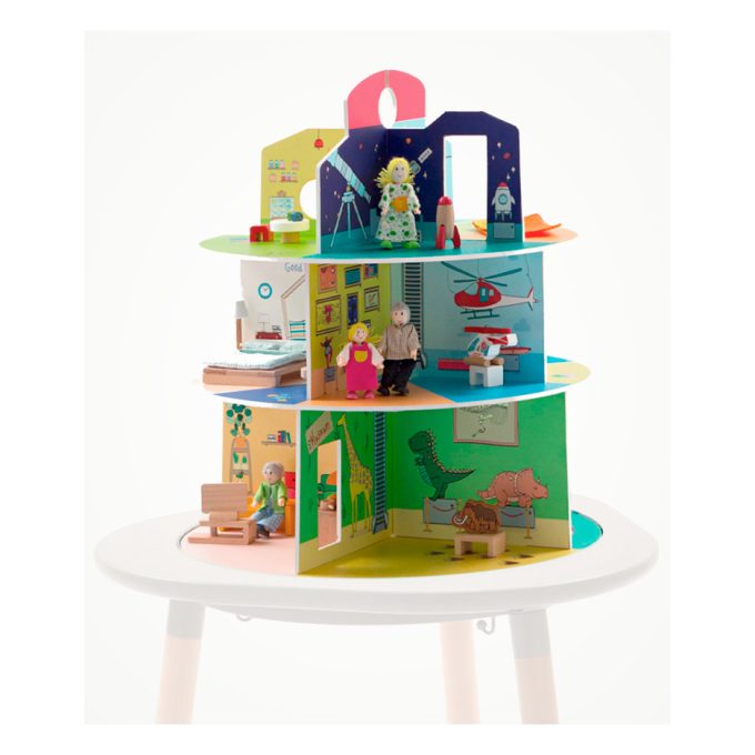 Stokke™ Mutable™ DOLLhouse, angle 2. Accessories.